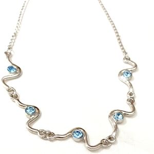 VINTAGE LOLA ROSE SILVER TONE NECKLACE